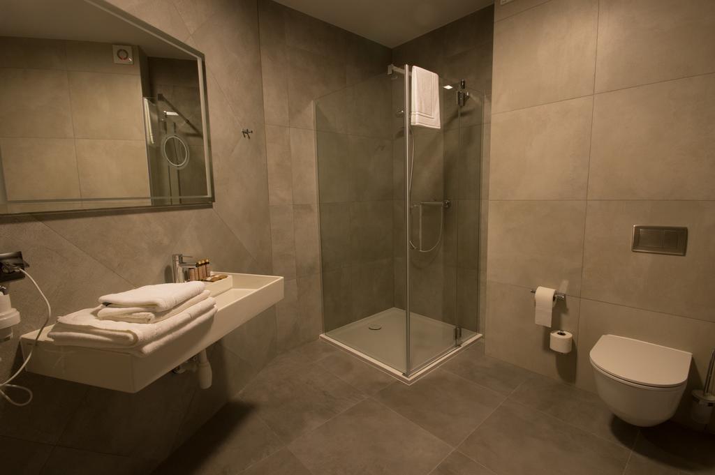 Rezydencja Sosnowa Luxury Hotel Янув-Любельский Экстерьер фото