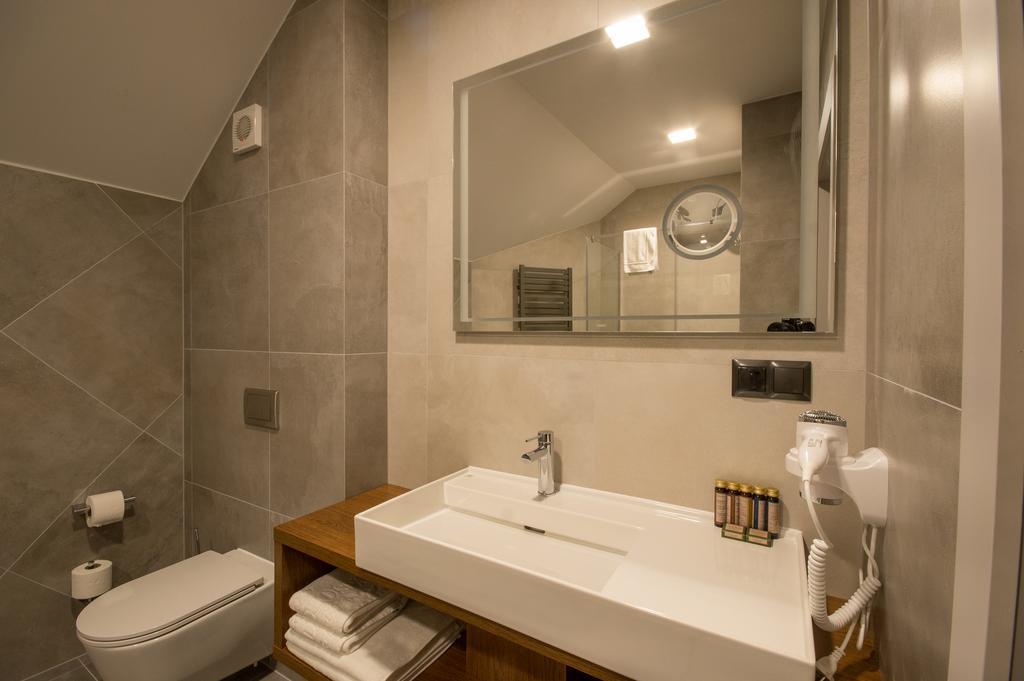 Rezydencja Sosnowa Luxury Hotel Янув-Любельский Номер фото