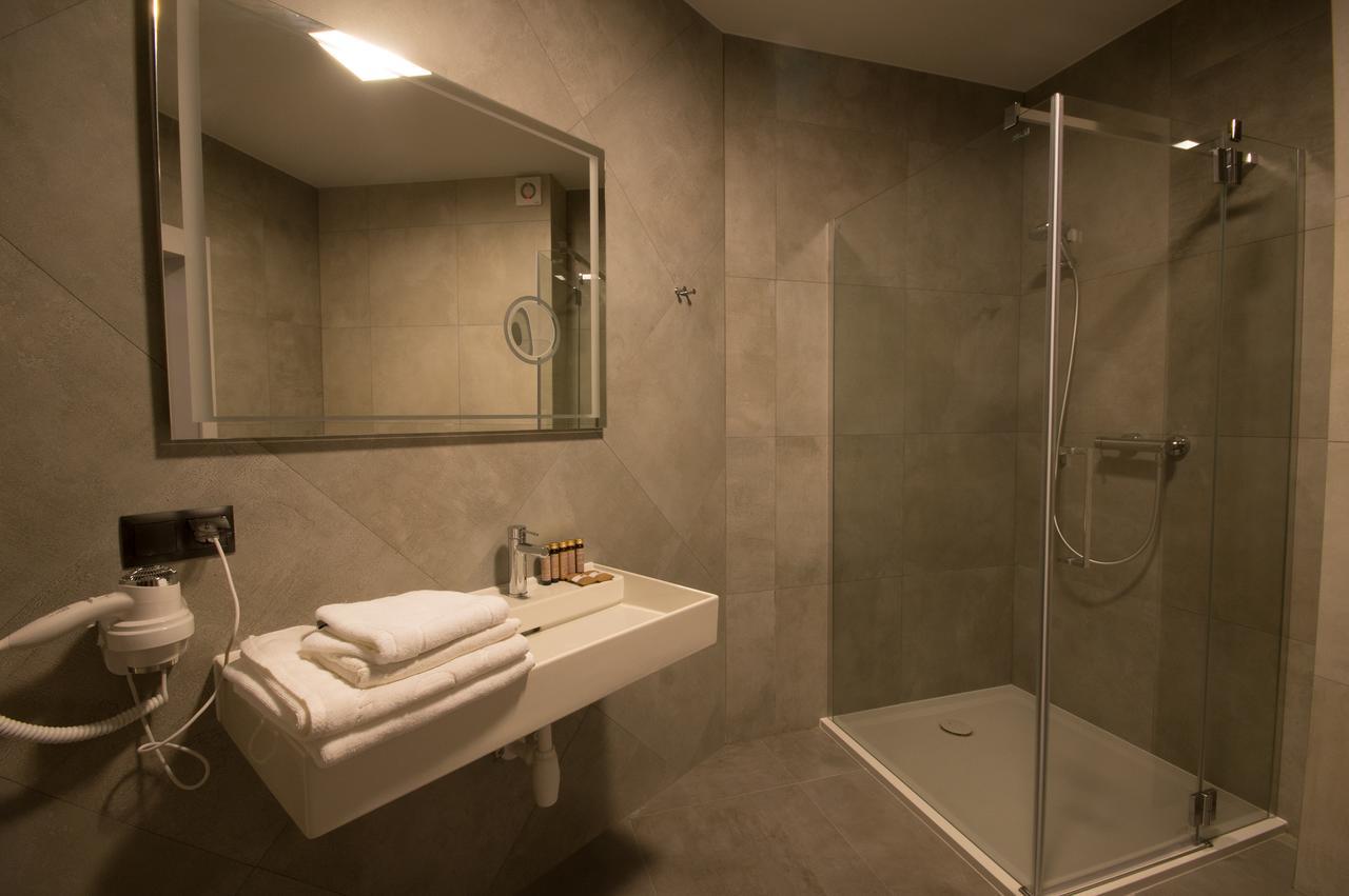 Rezydencja Sosnowa Luxury Hotel Янув-Любельский Номер фото